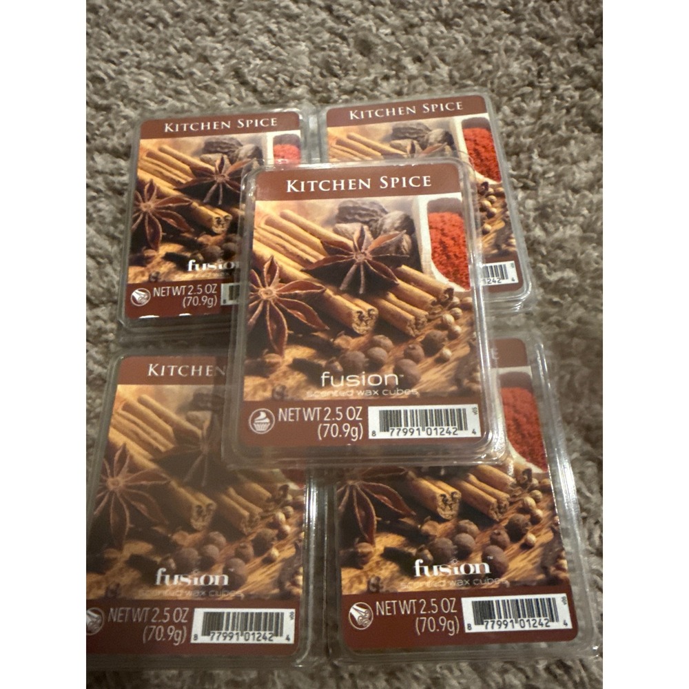 Lot of 5 Fusion Kitchen Spice Scented Wax Cubes Melts 2.5 oz Each Cinnamon Star